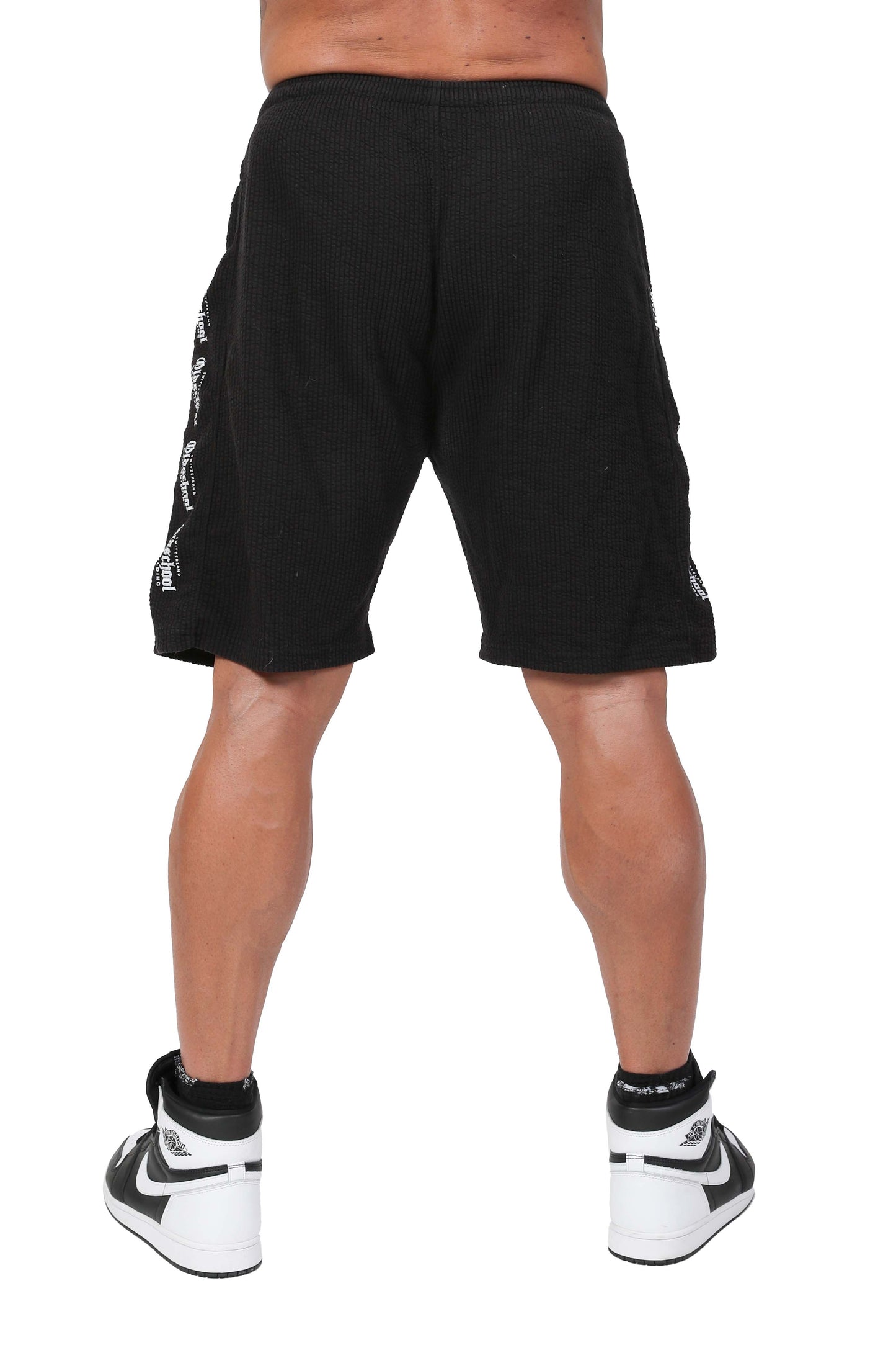 RIPPED SHORTS SCHWARZ/WEISS