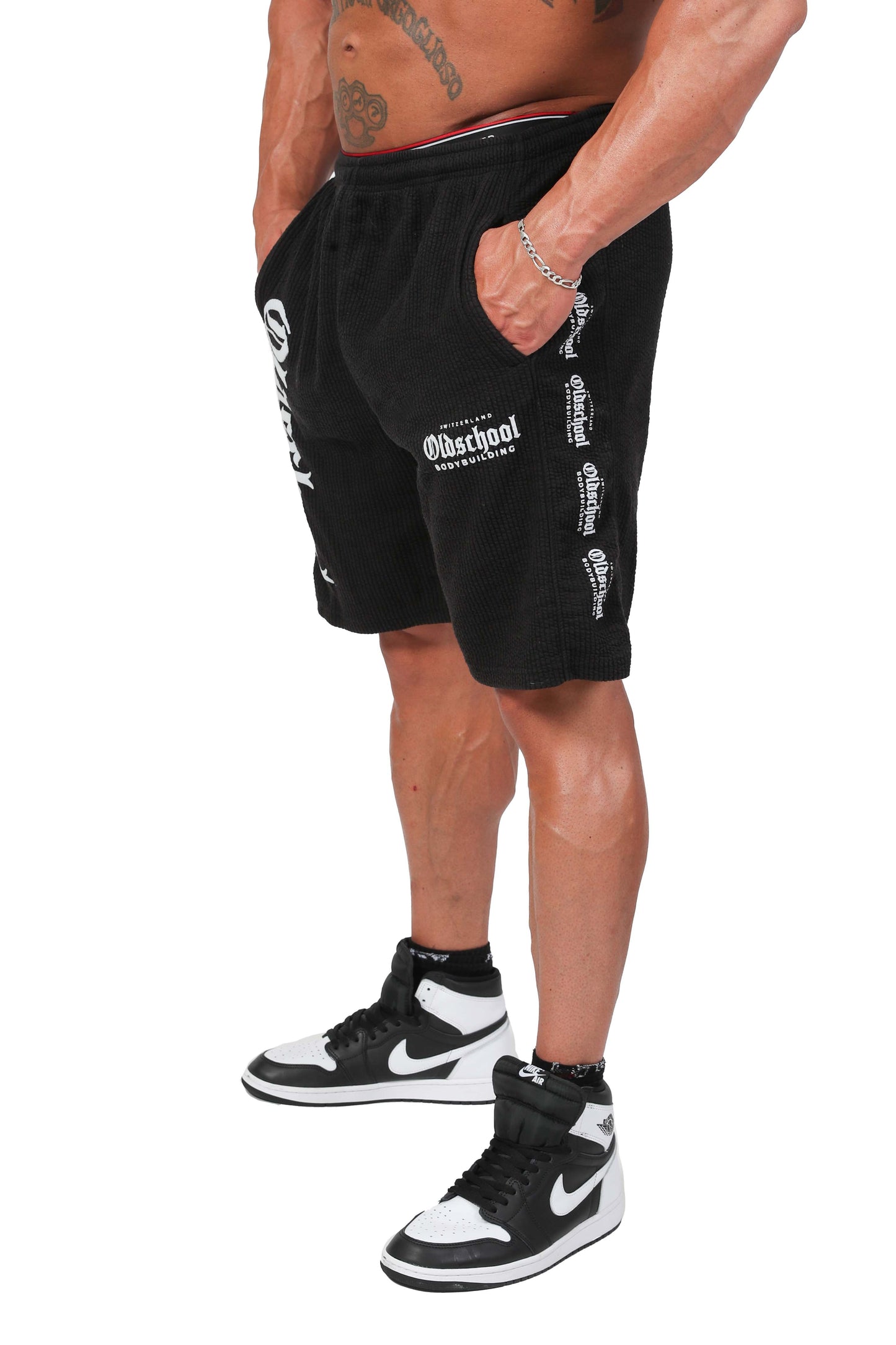 RIPPED SHORTS SCHWARZ/WEISS